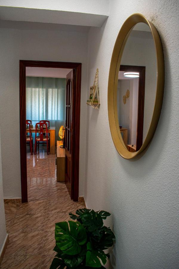 Alojamiento Entero, A Diez Minutos De La Juderia, Cochera Opcional Cordoba Exterior photo